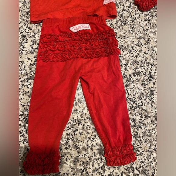 Ruffle Butts leggings & long sleeve top - Picture 5 of 5